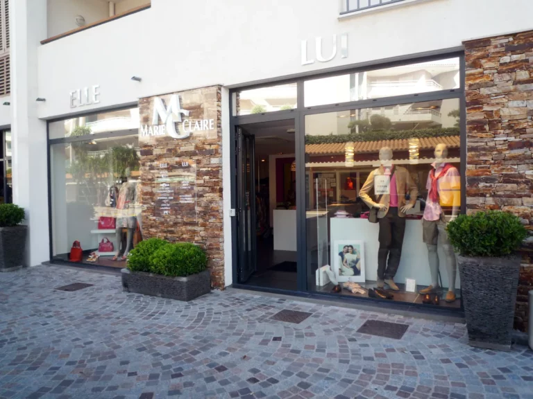 Artelite Architecte D Interieur Saint Tropez CLAIRE VITRINE 1